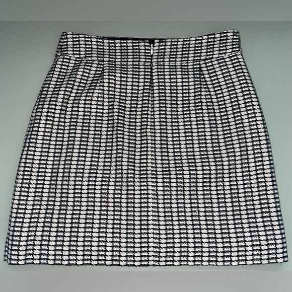 J Crew Light Blush and Black Mini Skirt - Picture 3 of 10